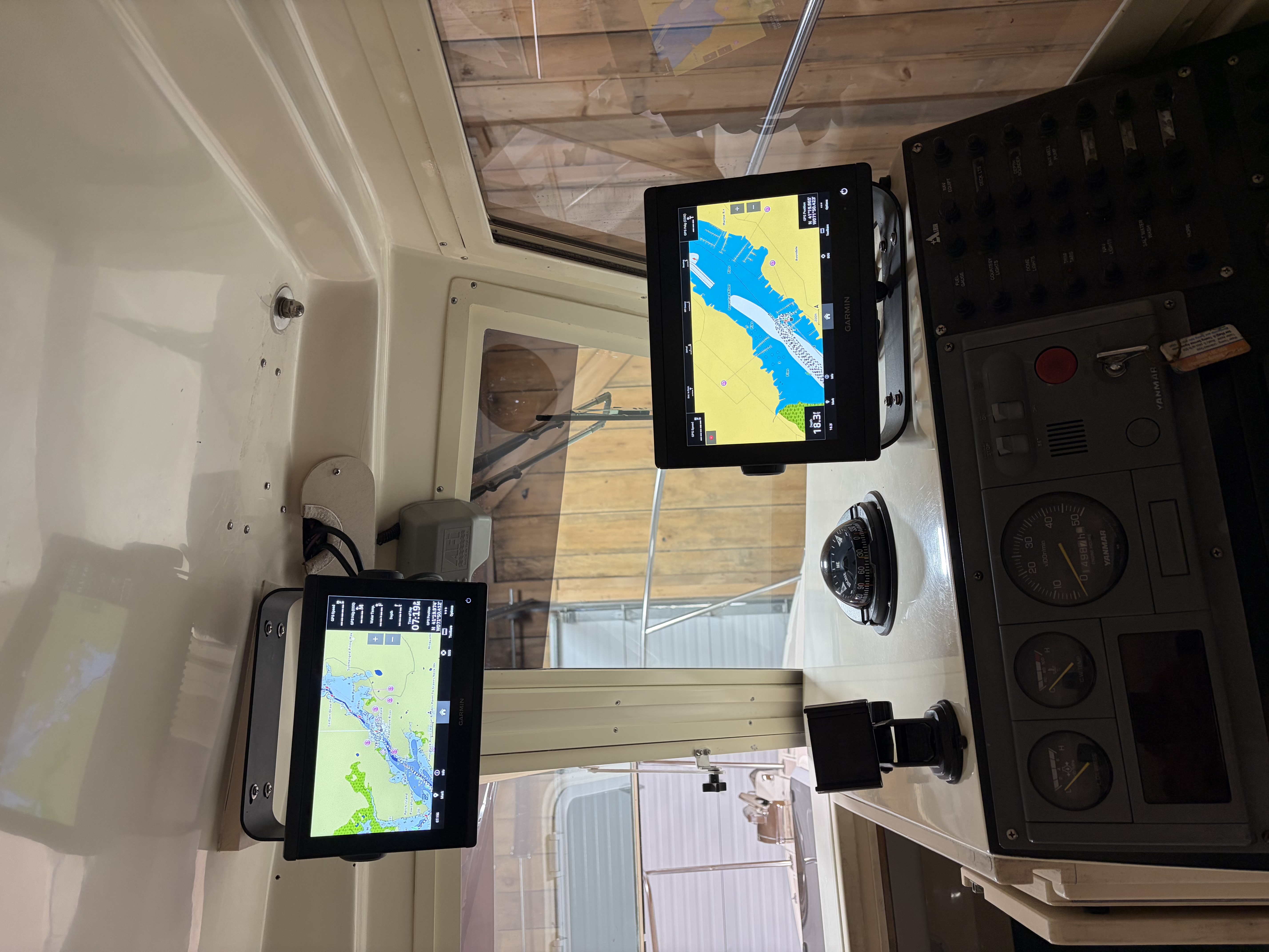 2000 28 Albin Tournament Express